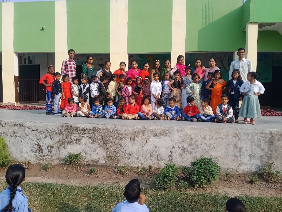 Naveen Public Senior Secondary School