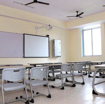Karmel International School