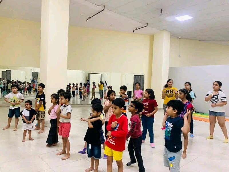Karmel International School