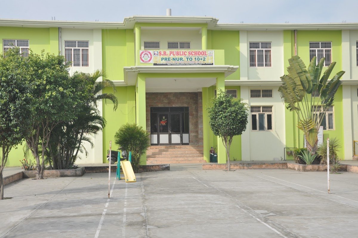 S R Public School