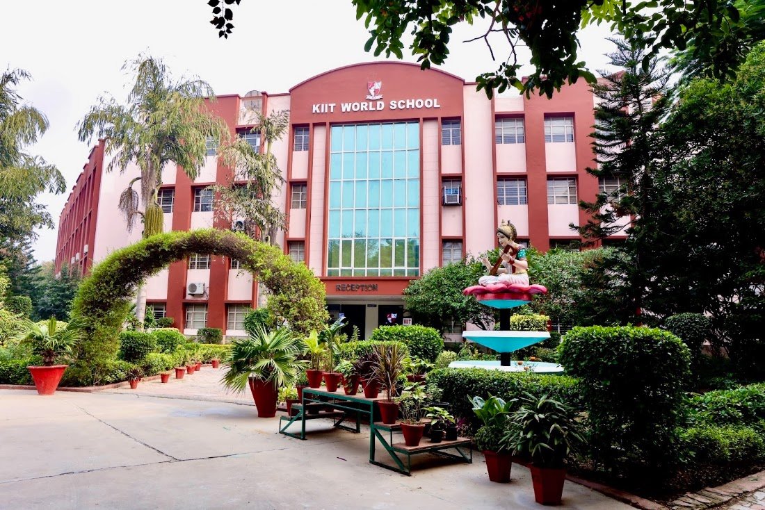 KIIT World School