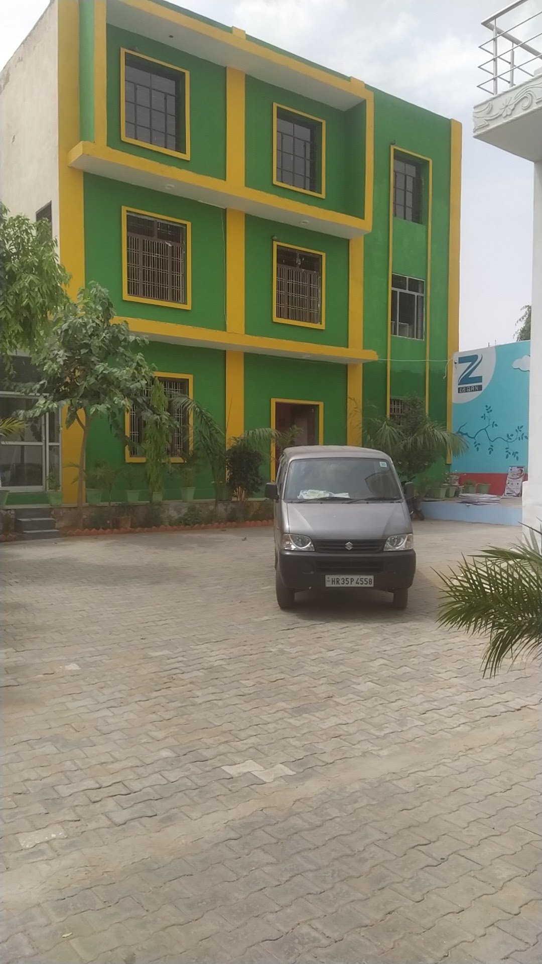 Montessori Convent High School,