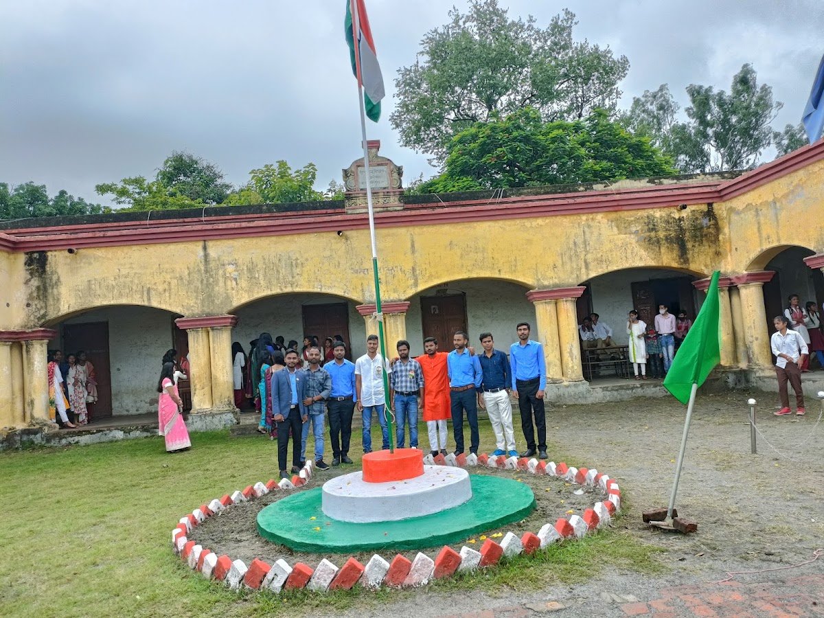 Hindu High School