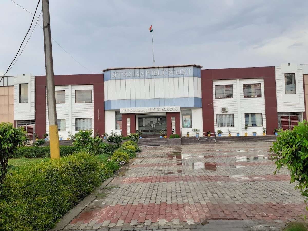 Shivaniaa Public School