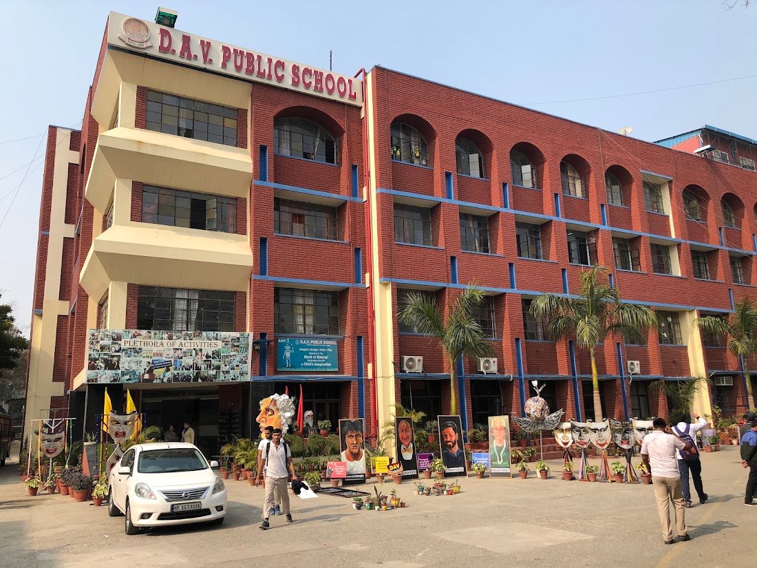 Pushpa Kardam