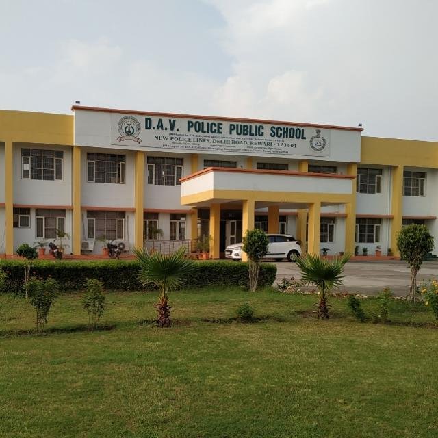 Dav Police Public School