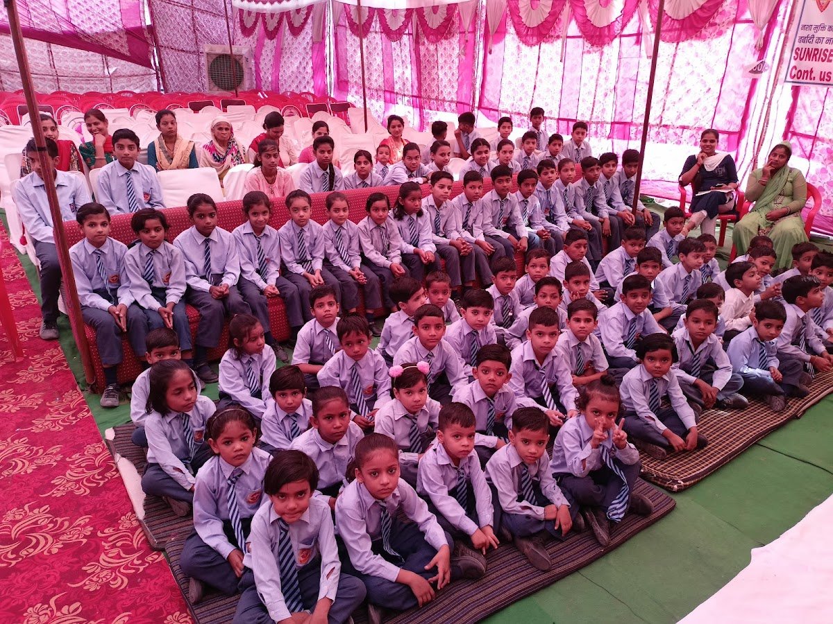 Gyandeep School