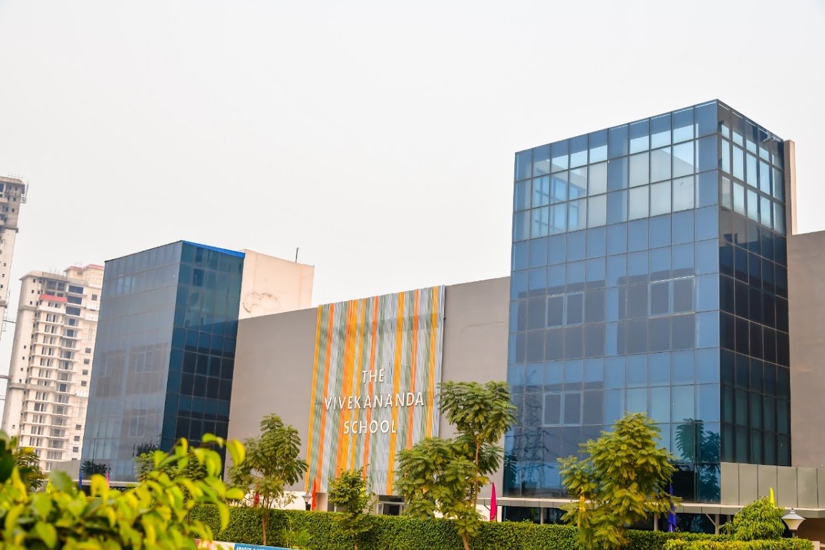 The Vivekananda School