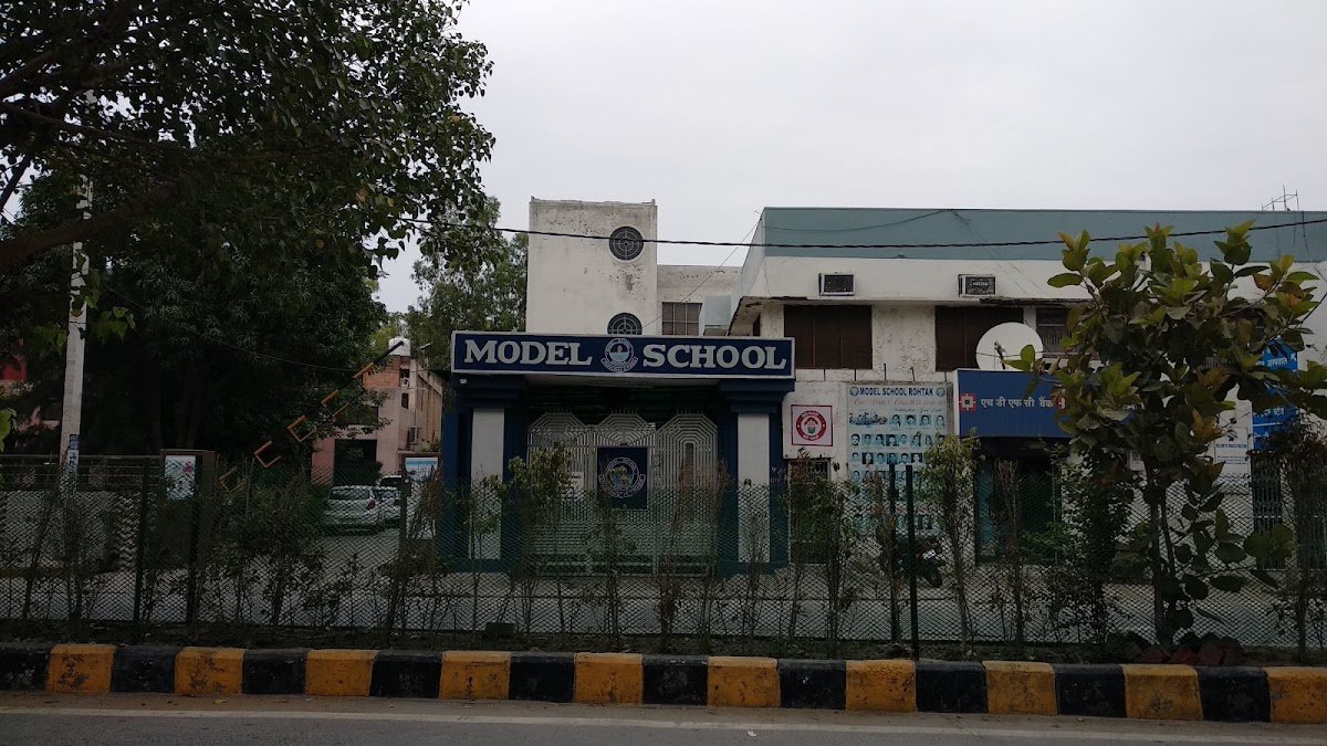 Model School, Rohtak