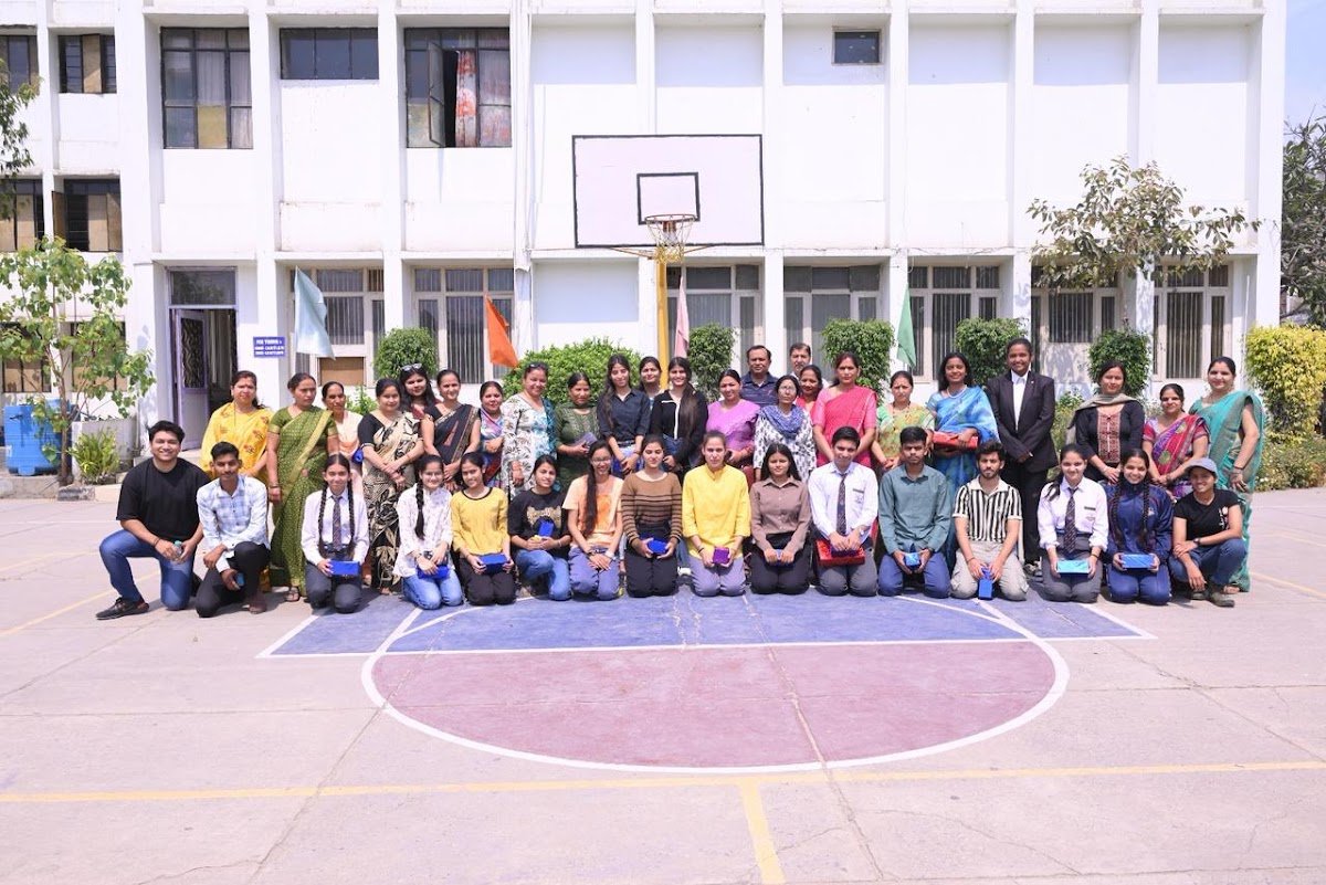 Bohra Public School