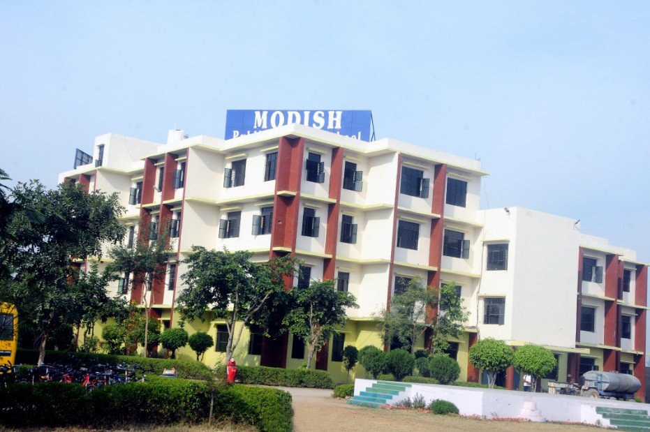 Modish Public School