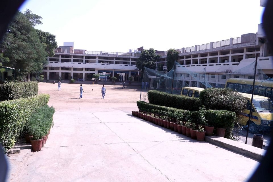 I B (L) Public School