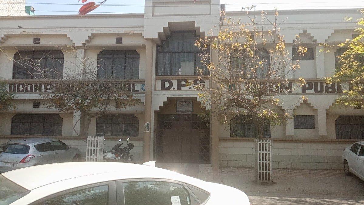 Doon Public School