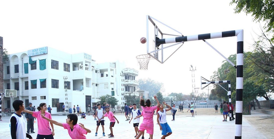 Holy Child Senior Secondary School